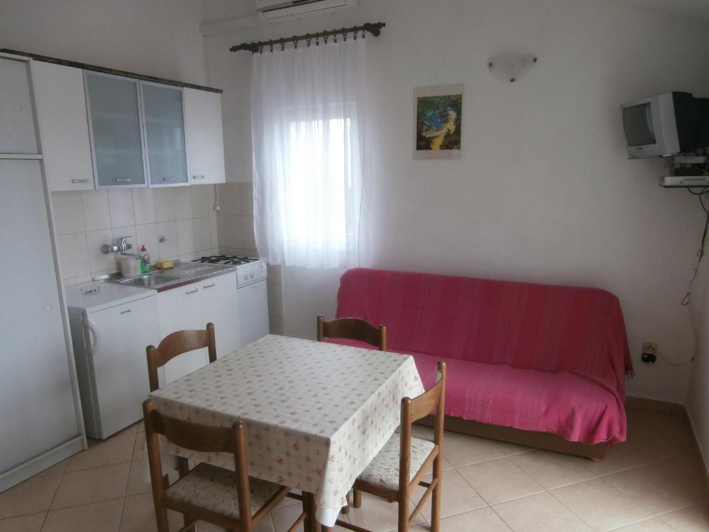 Apartments Nada Vodice Room photo