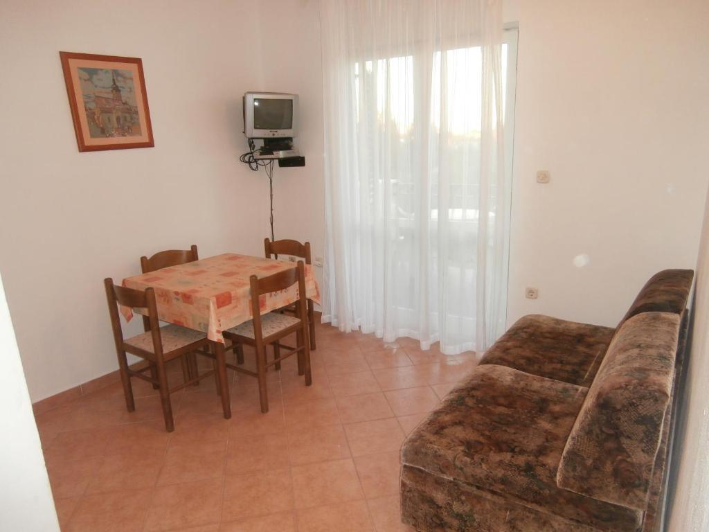 Apartments Nada Vodice Room photo