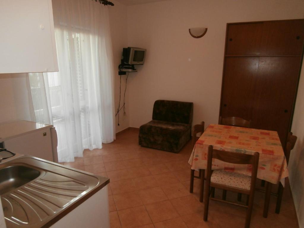 Apartments Nada Vodice Room photo